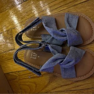Gap strap sandals